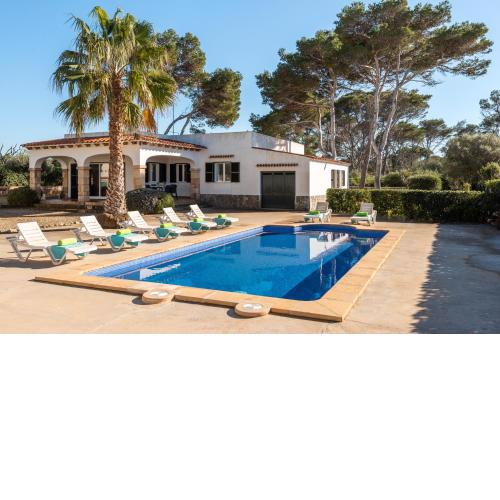 Villa Binisaret I by Mauter Villas