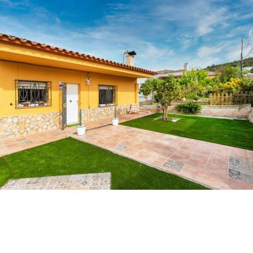 VILLA BLANCA 10 minutos de la Playa Costa brava