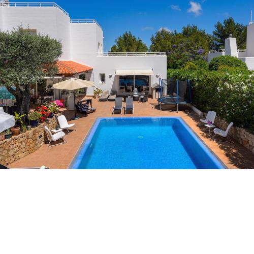 Villa Blanca Santa Eulalia