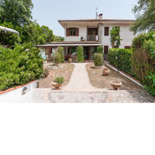 VILLA BOUGANVILLE SPERLONGA -Giardino-Veranda-Park-BBQ