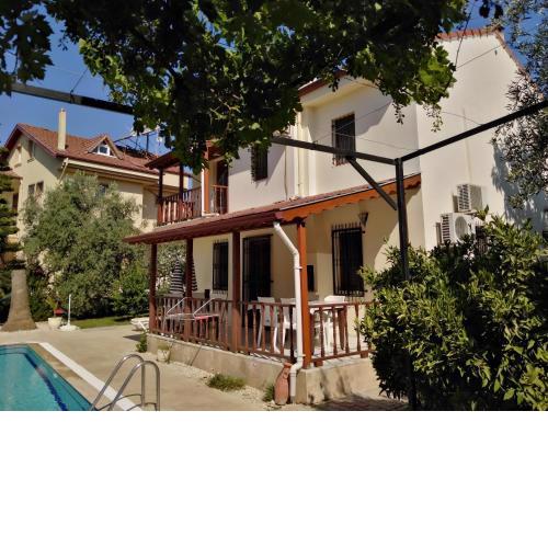Villa Çalış