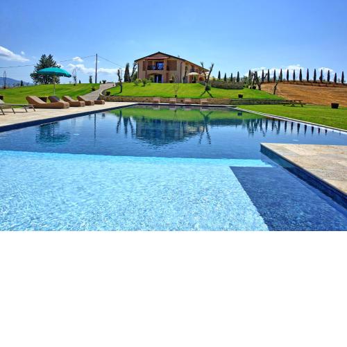 Villa Campana by PosarelliVillas