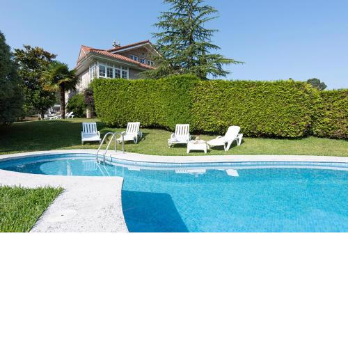 Villa Campo Das Medas.