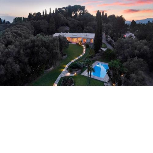 VILLA CANDELA