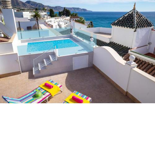 Villa Carabeo by Villa Plus
