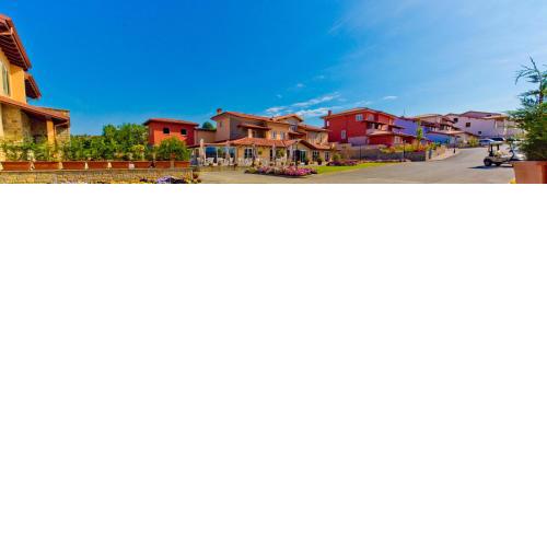 Villa Carolina Resort