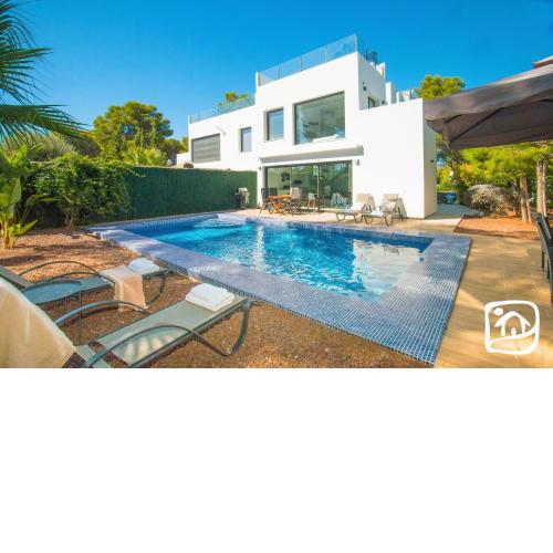 Villa Casa Cap Blanc by Abahana Villas