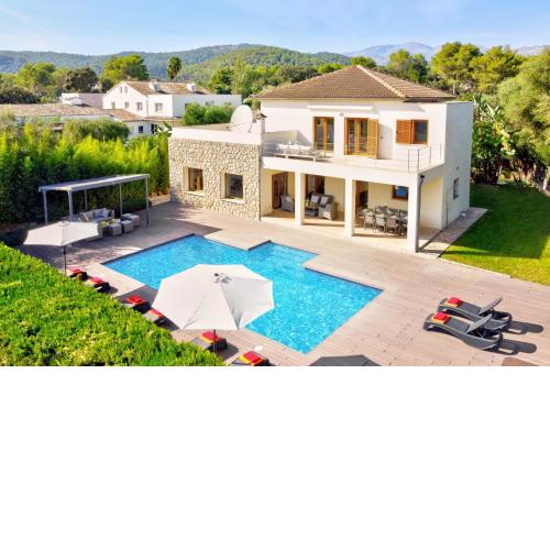 Villa Casa de Pedra by Villa Plus