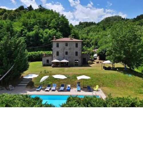 Villa Casa di Pietra en el norte de Lucca, Toscana