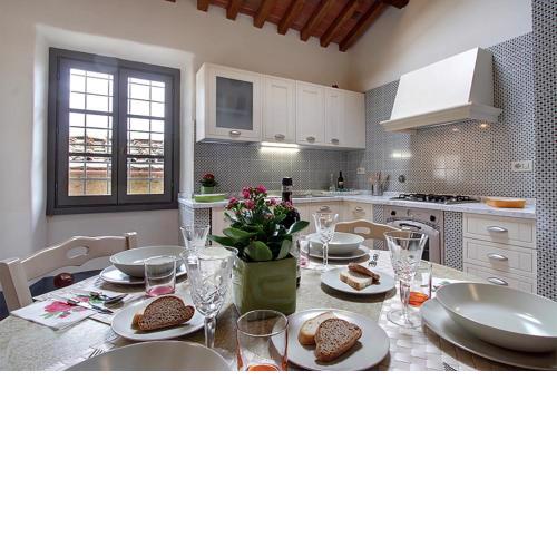 Villa Casaglia 1-apartment With Shared Pool