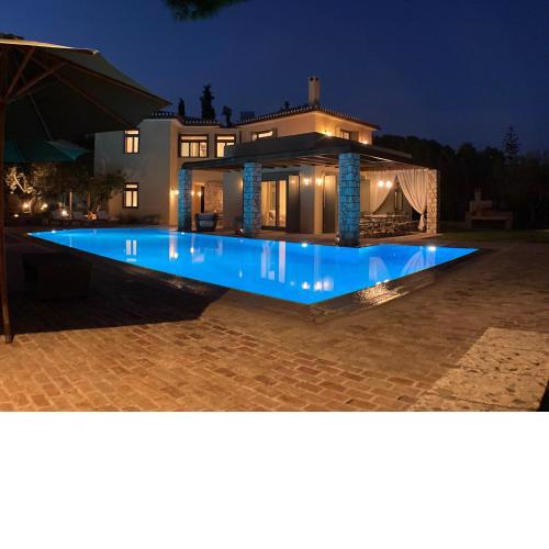 Villa Chloris in Costa, view Sepses island