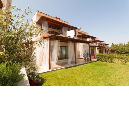 Villa Christos