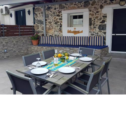 VILLA CHRYSI