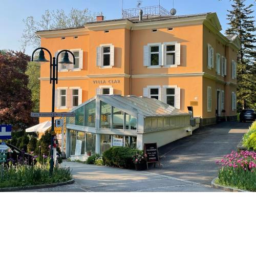 Villa Clar im Park
