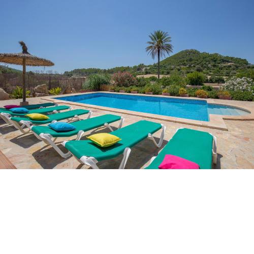 Villa closer Felanitx town for 9 people with private pool and Wifi internet