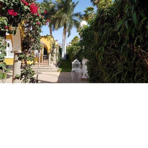 VILLA CON ENCANTO