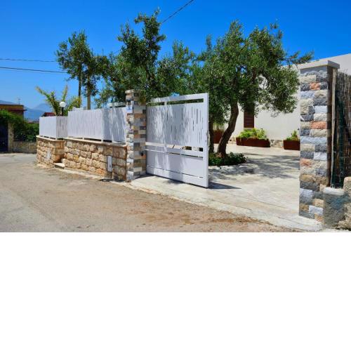 Villa con piscina Alcamo Marina