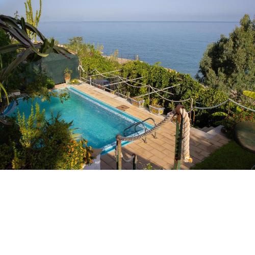 Villa Con Piscina Vista Mare