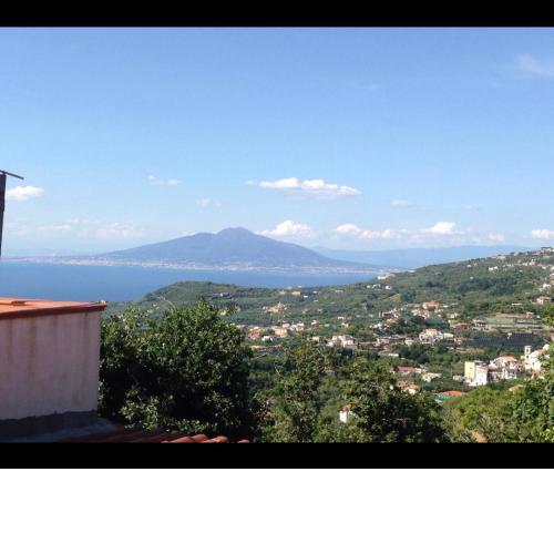 Villa con vista sul golfo di Napoli e isola di Capri