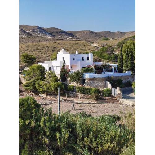 VILLA CON VISTAS AL MAR