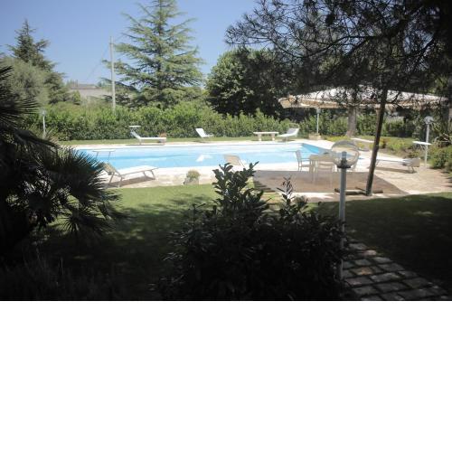 Villa Curri