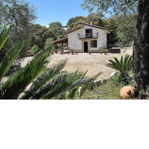VILLA CYCAS relax tra mare e natura sulla collina di Sperlonga
