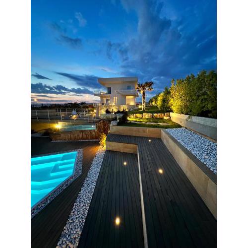 Villa Dafni Luxury Home Piscina riscaldata Ricarica EV
