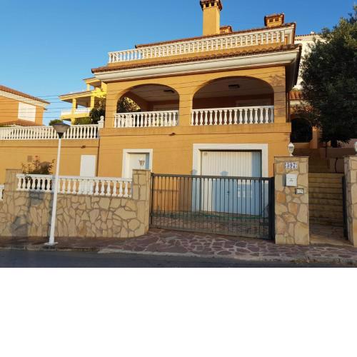 Villa de 2 plantas