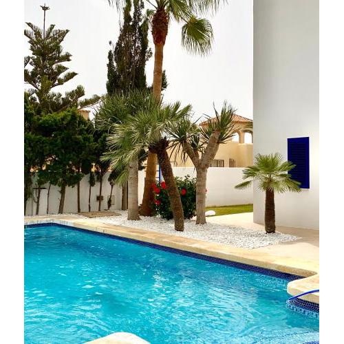 Villa de diseño en Vera Playa - Piscina privada