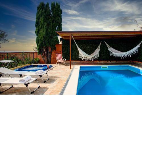 Villa de Flores
