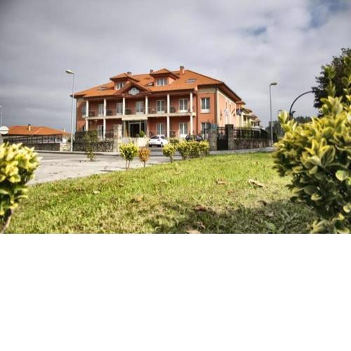 Villa De Llanes
