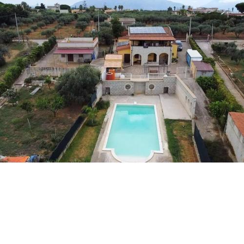 Villa Deborah Relax in Piscina