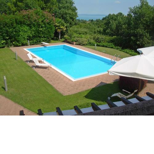 Villa dei Salici con piscina by Wonderful Italy