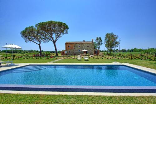 Villa dei Vini by PosarelliVillas