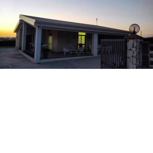 Villa del Sole a pochi passi dal mare/Marzamemi