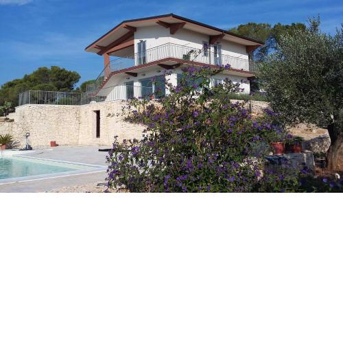 VILLA DEL SOLE con piscina