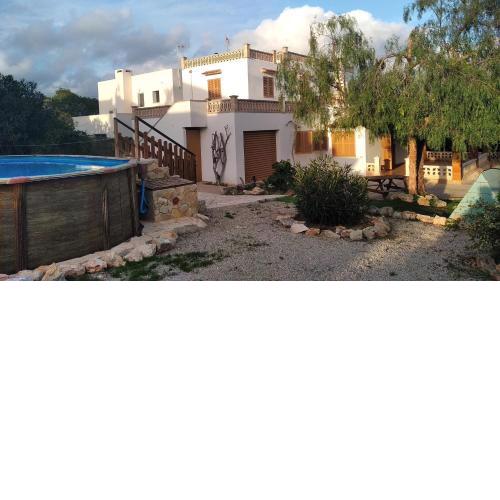 Villa des Troncs