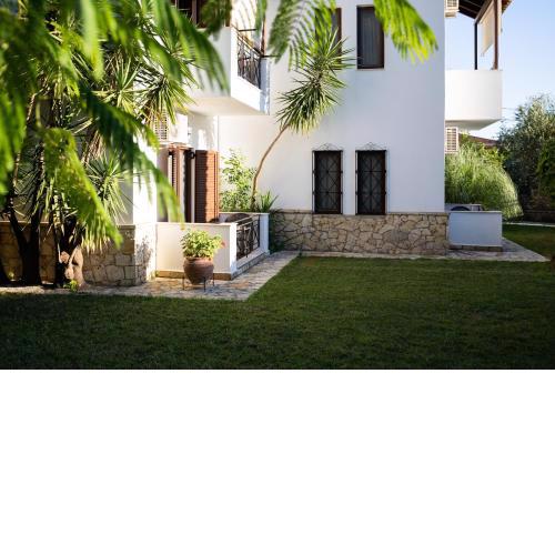 Villa Dina