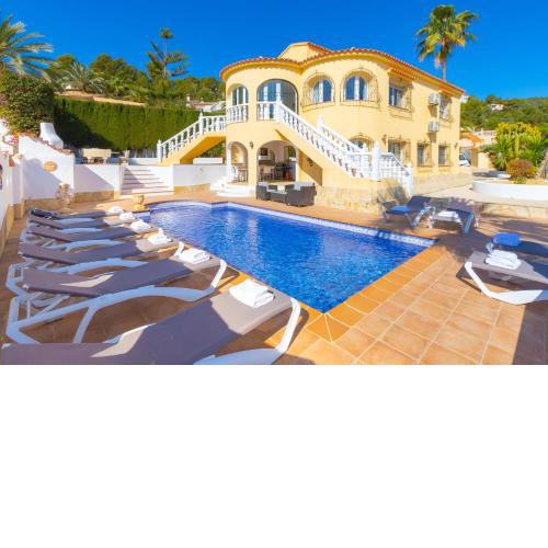 Villa Diva by Abahana Villas