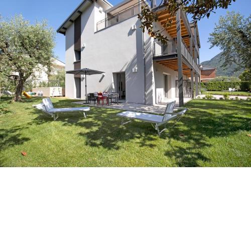 Villa Donne del Lago Veronica Elsa