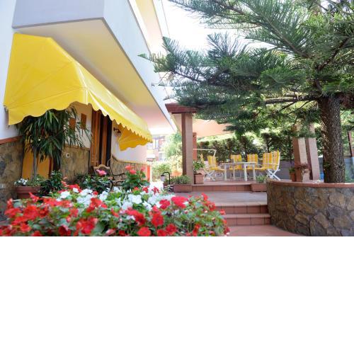 Villa Eden