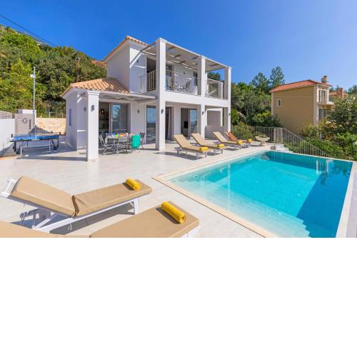 Villa Effi by Villa Plus
