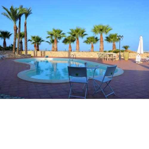 Villa Egadi, with swimming pool and tennis court
