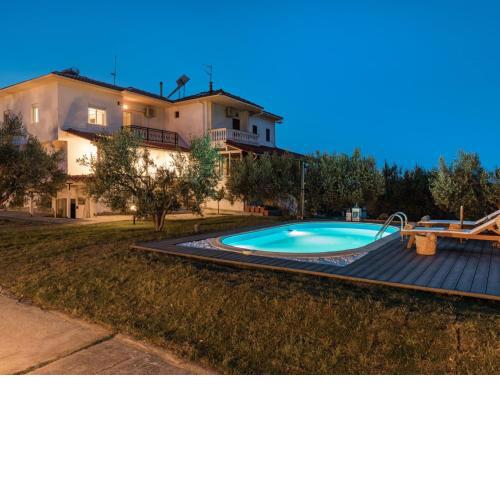 Villa Elaida by Travel Pro Services - Nea Moudania Halkidiki