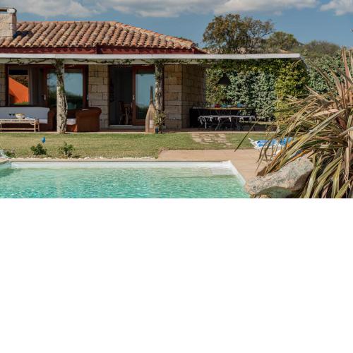 VILLA ELEONORA 8&2, Emma Villas