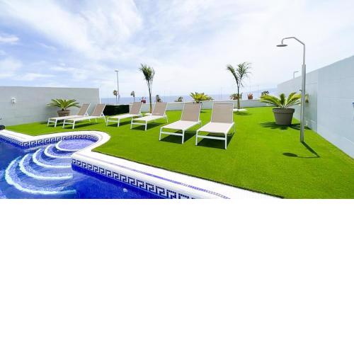 Villa Elisabetta, Luxury Villa with Heated Pool Ocean View in Adeje, Tenerife