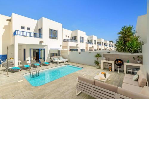 Villa Elizabeth by Villa Plus