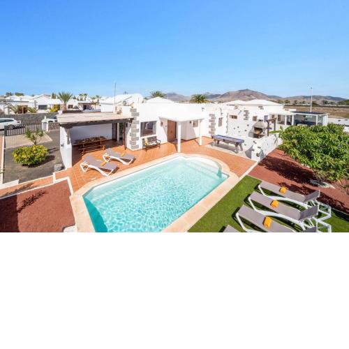 Villa Elly by Villa Plus