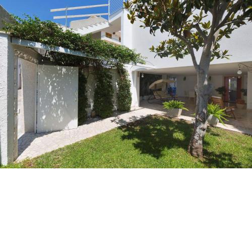 Villa Elmar by BarbarHouse