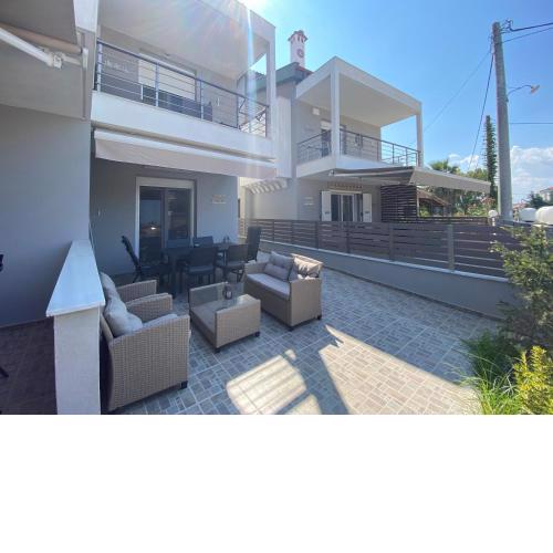 Villa Emerald Luxury Living